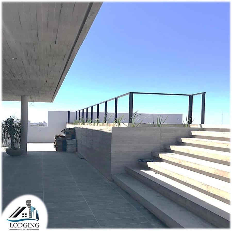 Apto Moderno Con Piscina De Borde Infinito Santa Cruz de La Sierra Bagian luar foto